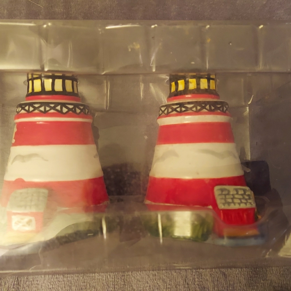 Salt & Pepper Shakers